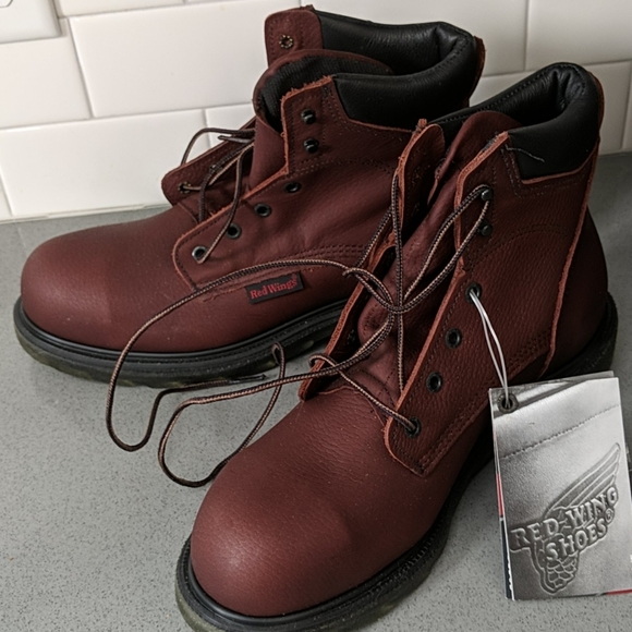 678 red wing work boot